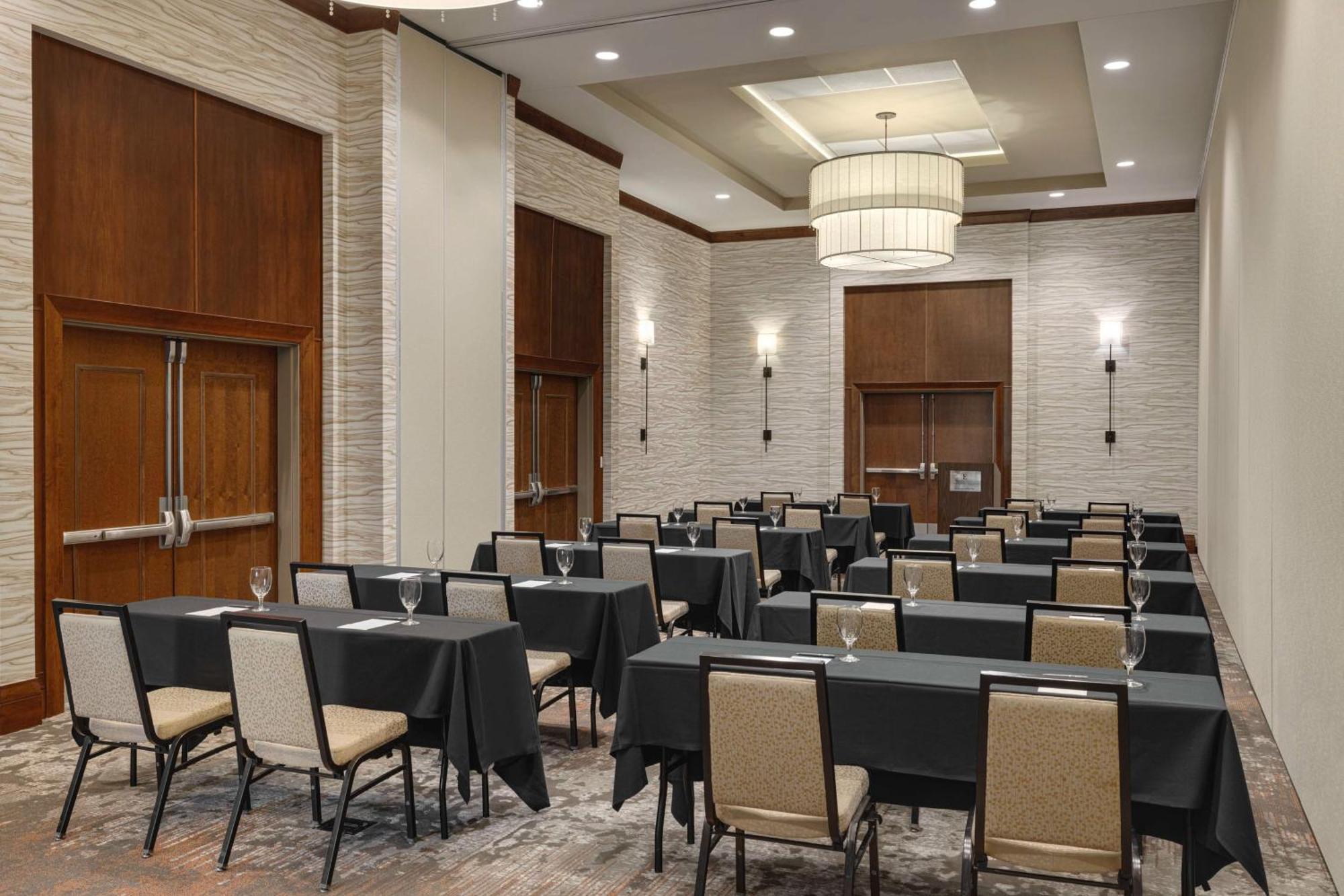 Embassy Suites Chattanooga Hamilton Place Buitenkant foto