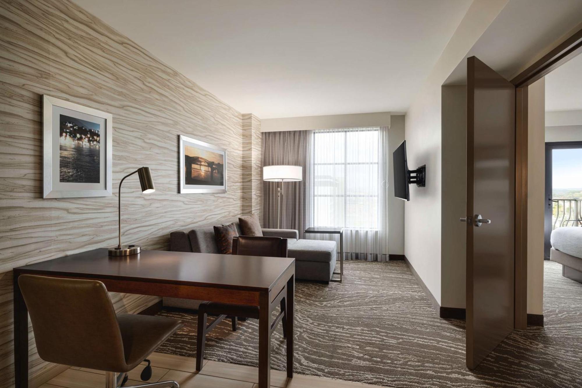 Embassy Suites Chattanooga Hamilton Place Buitenkant foto