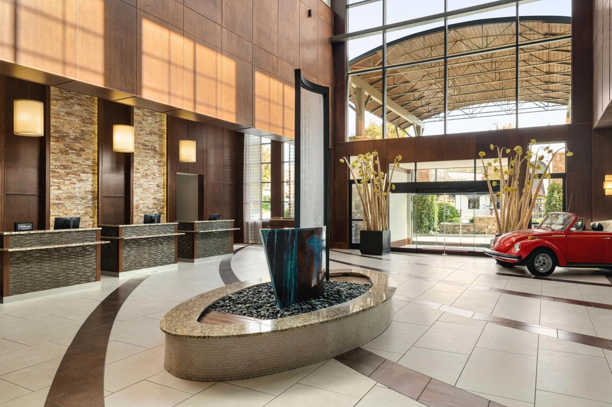 Embassy Suites Chattanooga Hamilton Place Buitenkant foto